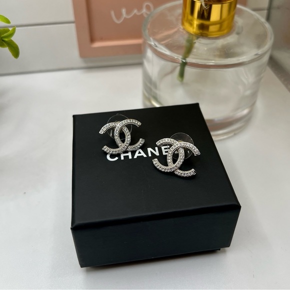 Chanel Classic Crystals CC Stud Earrings - Picture 1 of 8